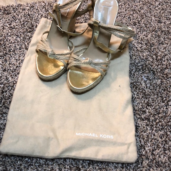 Michael Kors Strappy Golden wedges💕🌸 - Picture 7 of 8